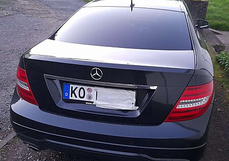 Mercedes-Benz C 250 C-Klasse Coupe Diesel CDI Coupe 7G-TRONIC