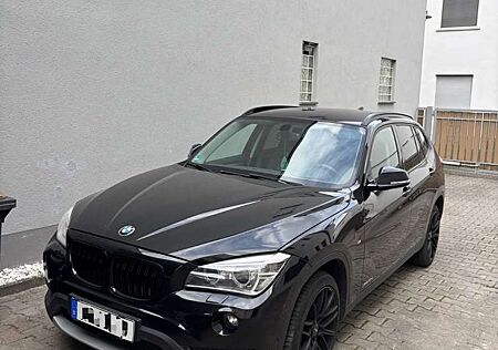 BMW X1 xDrive 20d mit neuem TÜV/Klima/Navi/Scheckheft