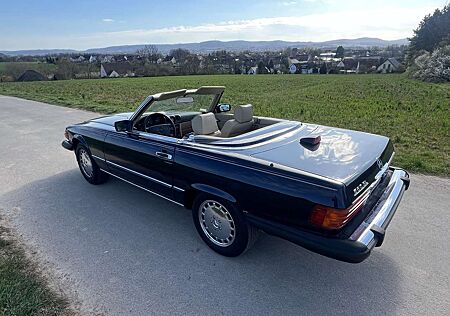 Mercedes-Benz SL 560 H-Kennzeichen Tüv neu wenig gelaufen