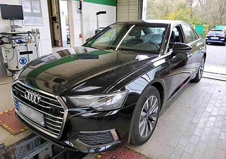 Audi A6 Lim. 40 TDI design * 1.H * R-KAM * 8xALU *