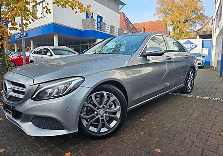 Mercedes-Benz C 200 CGI Limo/Automatik/LED/360°/AHK/