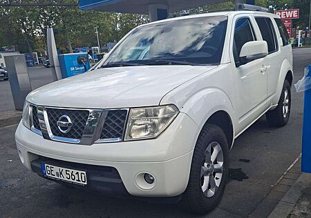 Nissan Pathfinder Pathfinder 2.5 dCi Aut. Platinum