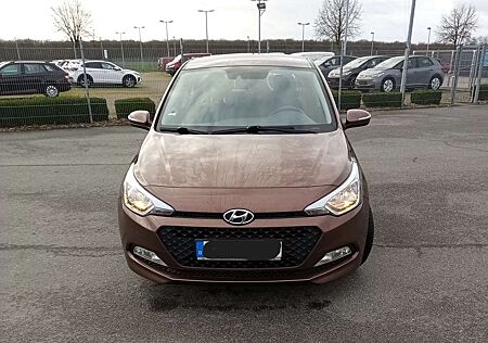 Hyundai i20 +1.2+Active