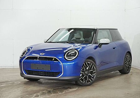 Mini Cooper SE Favoured Trim XL Pano H&K Sportsitze