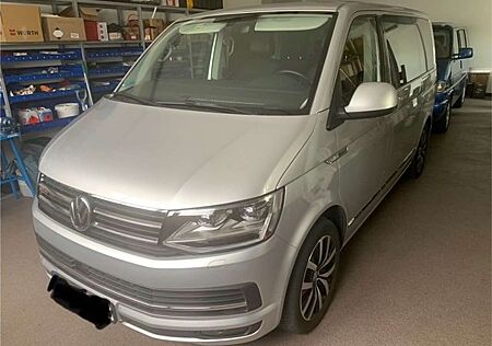 VW T6 Multivan Volkswagen Multivan DSG Kurz 4MOTION Highline