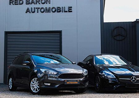 Ford Focus Turnier Business NAVI XENON PDC KLIMA AHK