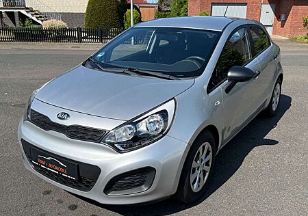 Kia Rio Business Line (ANHÄN KLIMA TÜV TEMPOMAT)