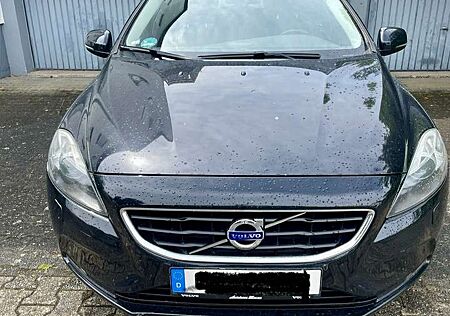Volvo V40 D2 Momentum