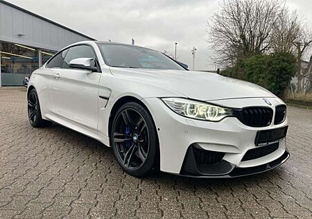 BMW M4 Basis