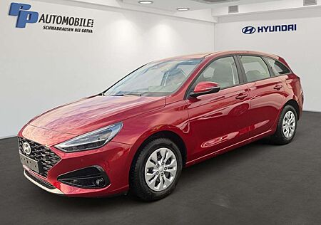 Hyundai i30 Kombi 1.5 DPI Navi-Park Paket