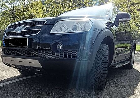 Chevrolet Captiva 2.0 4WD 7 Sitzer Automatik voll Leder