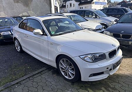 BMW 120 i Coupe M-Paket T-Leder eGSD 8 fach bereift