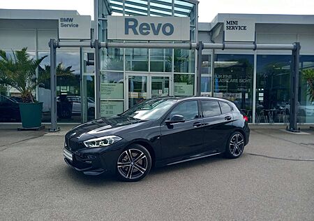 BMW 120 d xDrive Aut MSport Panorama LED AktGSR ParkAss