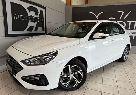 Hyundai i30 Trend/Navi/Rückfahrkamera/LED/Tempomat