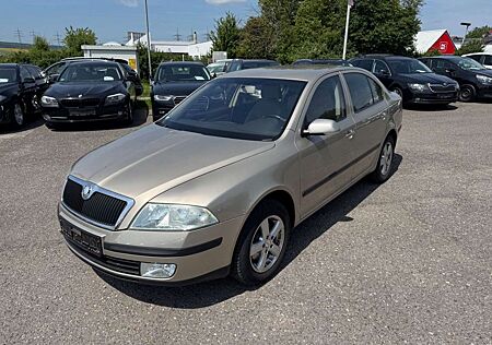 Skoda Octavia 1.6 Lim. Ambiente SHG PDC Tempomat