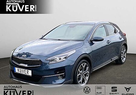 Kia XCeed gebraucht kaufen Kia XCeed 1,6 Benzin Automatik Navi+GRA+Shzg+PDC+GJR