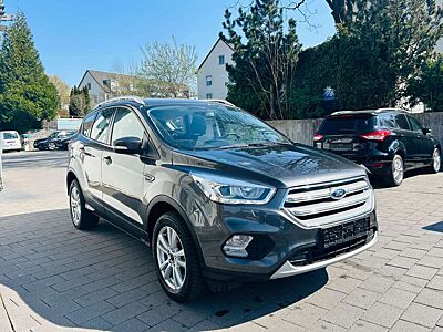 Ford Kuga Cool & Connect 4x4 *Navi, AHK, Winterpkt.*