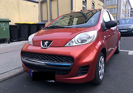 Peugeot 107 70 Petit Filou | HU neu