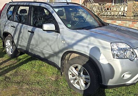 Nissan X-Trail 2.0 dci 4x4 DPF XE
