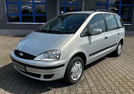 Ford Galaxy 2.3 16V Ghia 7-sitzig