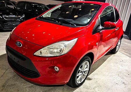 Ford Ka /+ Titanium Wenig gelaufen (Rentnerfahrzeug)