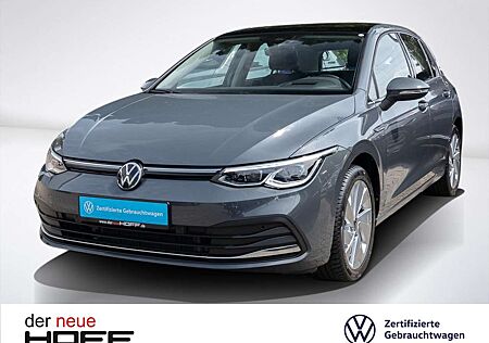 VW Golf Volkswagen VIII Style 2.0 TDI DSG Navi Panorama Kamera LED An