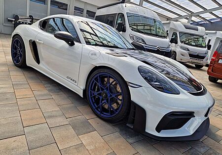 Porsche 718 Cayman GT4 RS