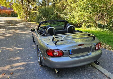 Mazda MX-5 1.6i 16V