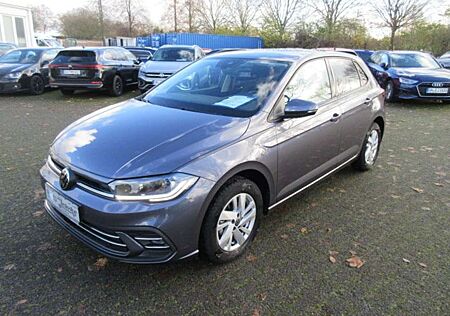 VW Polo Volkswagen Style 1.0 TSI NAVI ALU LED APS GJR SITZH. KLIMA