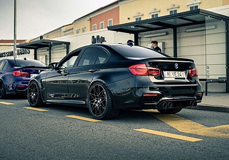 BMW M3 DKG Competition