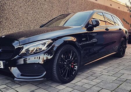 Mercedes-Benz C 450 AMG 4Matic T 7G-TRONIC