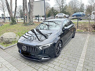 Mercedes-Benz A 250 7G-DCT AMG Line