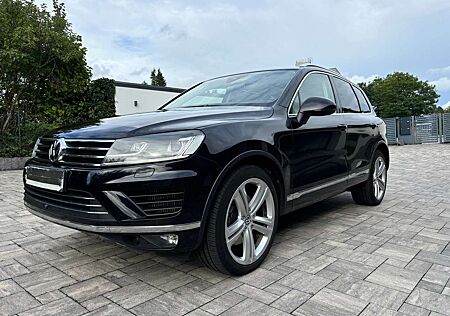 VW Touareg Volkswagen 4.2 V8 TDI DPF Automatik Exclusive