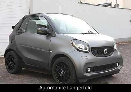 Smart ForTwo cabrio EQ VOLL NAVI SHZ LEDER JBL