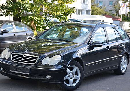 Mercedes-Benz C 200 T Avantgarde+Automatik/Leder/LPG