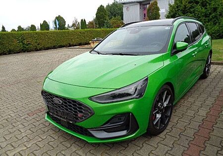 Ford Focus Turnier ST X Dach/B&OSound/Winterpaket