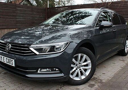 VW Passat Variant Volkswagen Comfortline Scheckh ACC s Navi/Ve