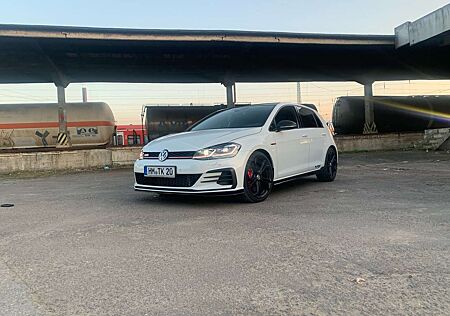 VW Golf GTI Volkswagen TCR 2.0 TSI OPF DSG