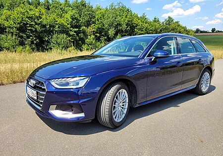 Audi A4 Avant 35 TFSI Adva. AHK Top Zustand