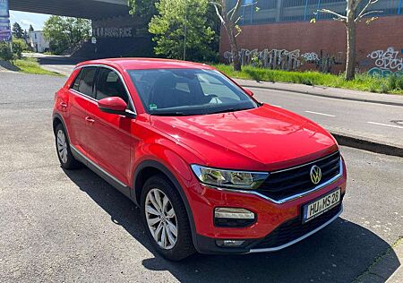 VW T-Roc Volkswagen 1.5 TSI ACT OPF Sport