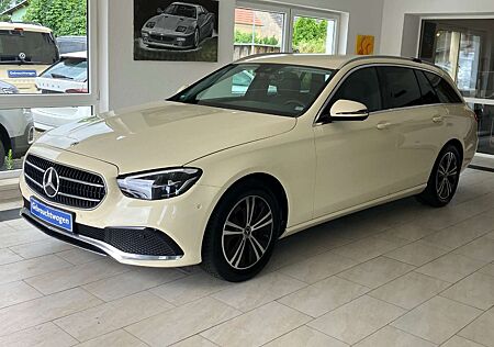Mercedes-Benz E 200 d T 9G TAXI Avantgarde MBUX Navi Plus