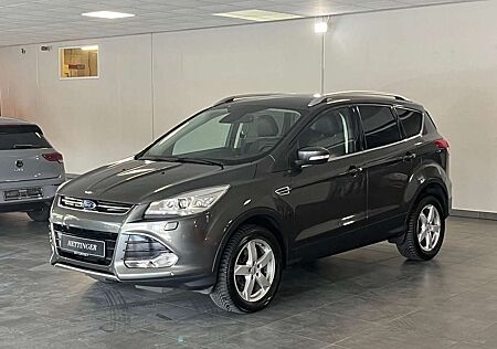 Ford Kuga Titanium 2.0 CDTI 4x4 Automatik, Navi,AHK,A