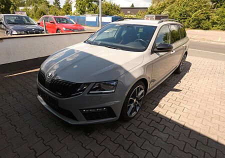 Skoda Octavia Combi RS Plus2.0TDI DSG Matrix Navi