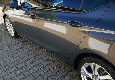 Opel Astra 1.4 Turbo Dynamic