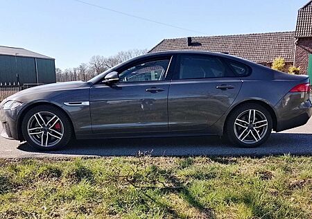Jaguar XF S