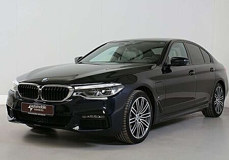 BMW 530 e xDr iPerfor M Sportpaket LED Parkassist HuD