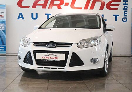 Ford Focus Turnier Titanium *Automatik*Navi*AHK 1,5t