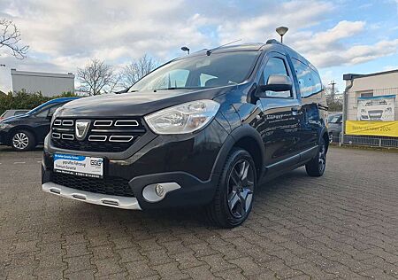 Dacia Dokker Stepway Celebration GARANTIE NAVI KAMERA