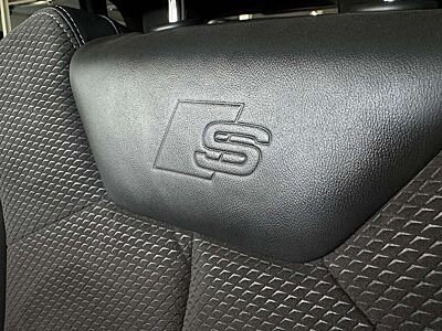 Audi Q3 45 TFSI e S-TRONIC S-LINE ACC VIRTUAL LED KAM