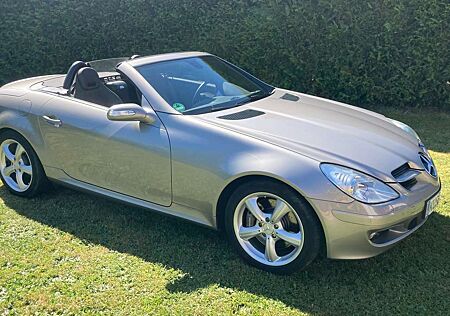 Mercedes-Benz SLK 350 7G-TRONIC